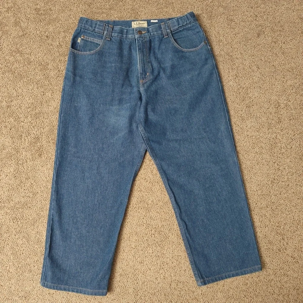 Men's L.L. Bean Natural Fit Hidden Comfort Jeans | Blue | Sz: 35 x 28‎